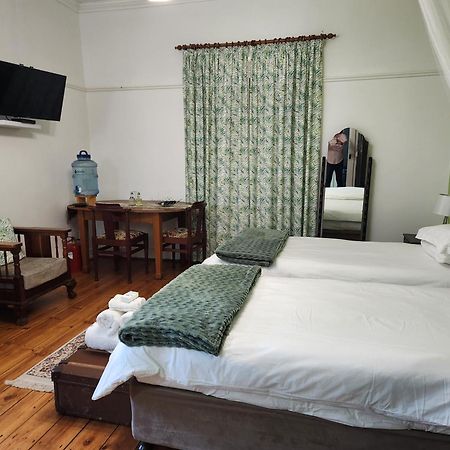 Die Dorpshuis Graaff Reinet Exterior photo