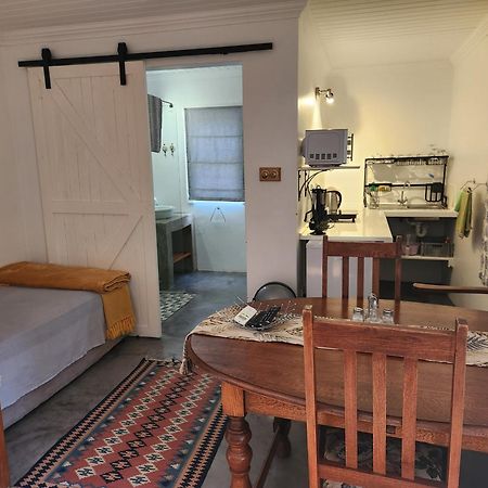 Die Dorpshuis Graaff Reinet Exterior photo