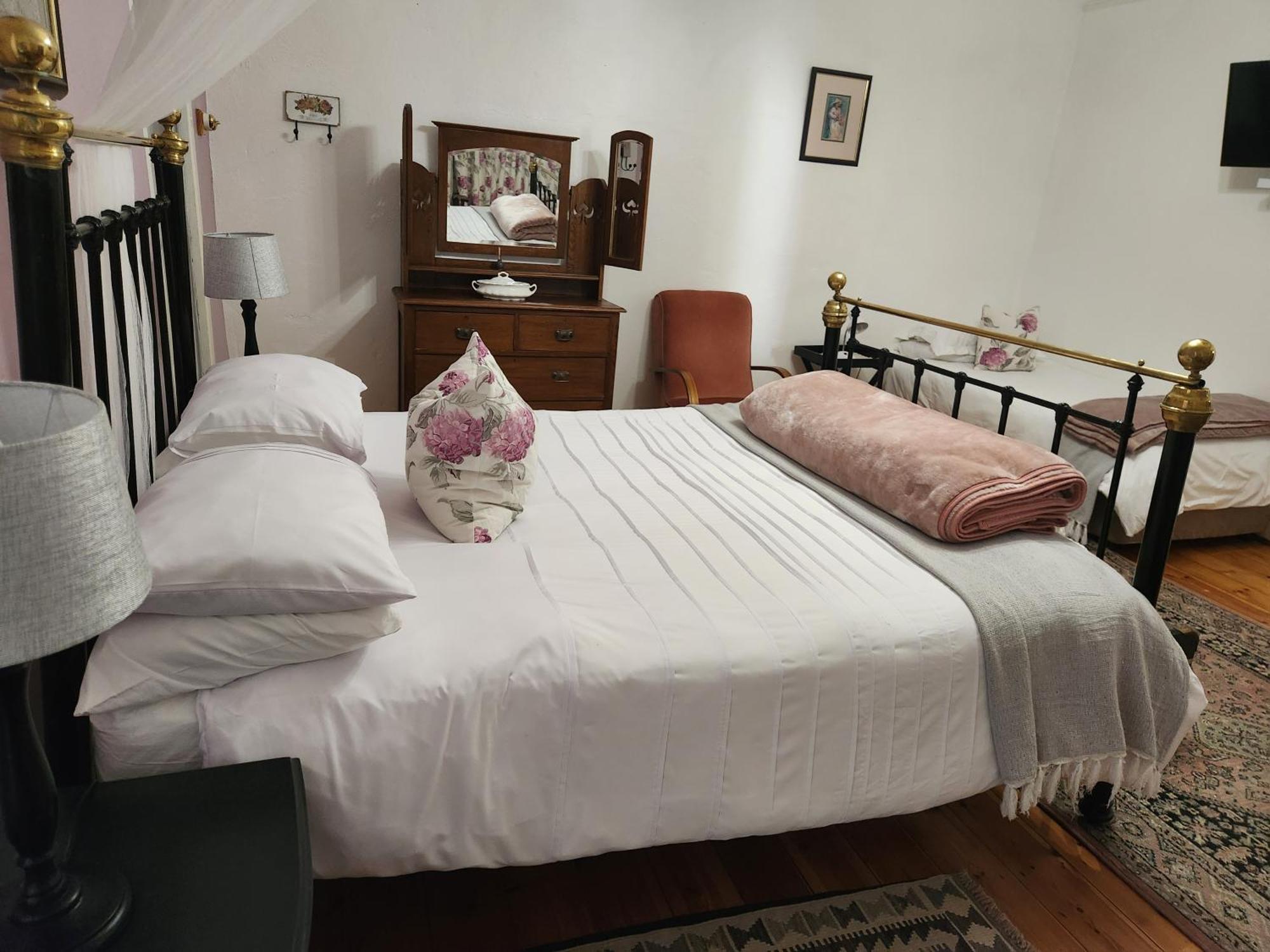 Die Dorpshuis Graaff Reinet Exterior photo